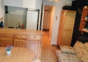 Studio Enchastrayes, studio flat, 4 persons in Enchastrayes