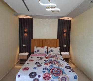 El Jebha Apartment | إقامة توراران 1 Résidence Tourarane