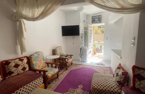 Azrou House | بيت الضيافه و الترحيب