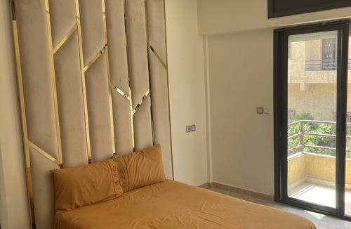 Deroua Apartment | 10mn to airport good appartement