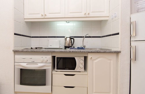 San Eugenio Hotel | 2 Bed Hotel Apt. Sleeps 3/4, Five minutes walk to Beach, Shops & Restaurants