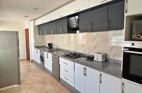 Casablanca City Center Apartment | 3-Bedroom Apartment with Panoramic Rooftop Terrace — Gauthier, Casablanca
