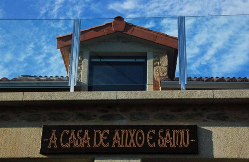 Frije House | A Casa de Anxo e Samu