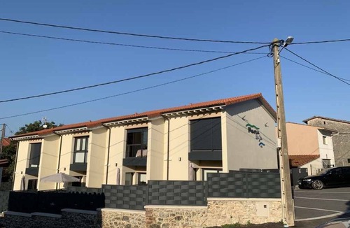 Poo Apartment | Adosado-duplex Marea Baja 3 ; Zona Playa, Ideal Familias, Parejas y Amigos