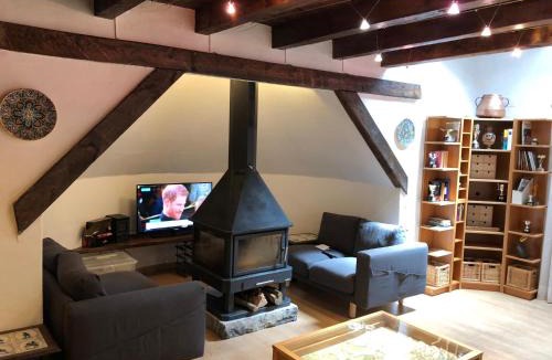 Linsoles Apartment | Alacran Home