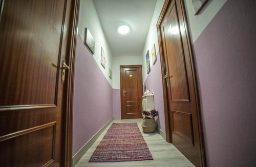 Meruja Hostel | Alojamiento Calzada Romana