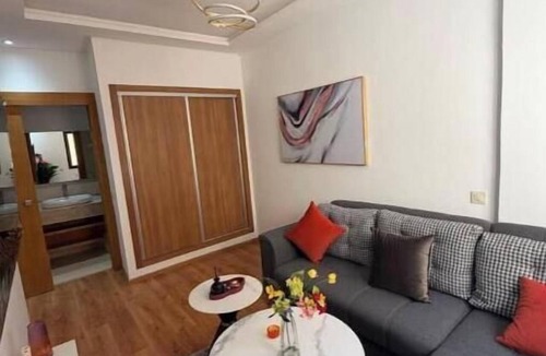 Hivernage Apartment | An oasis in Guéliz with a free pool and free parking