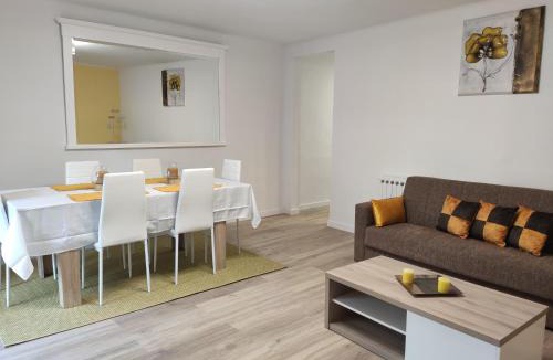 Seu de Urgell Apartment | Apartamento Confort II