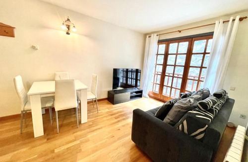 Prats Apartment | Apartamento Rustic Chic Refugis