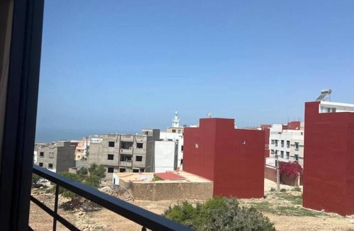 Taddart Apartment | Apartment N°4 with a view of the sea in the distance