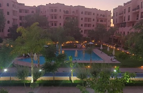 Marrakech Apartment | Appart Piscine Jardin somptueux à 2 min de palmeraie et 10 min de Majorelle