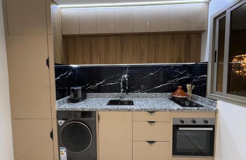 Azrou Apartment | Appartement 2 chambres, Clim, wifi, Netflix, cuisine équipée