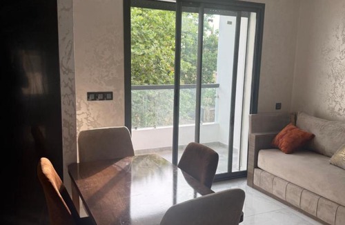 Ifrane Apartment | Appartement avec balcon vue sur forêt - centre ville