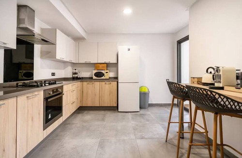 Cite Al Mohammadi Apartment | Appartement Cosy avec Piscine à Hay Mohammadi