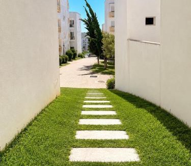 La Nouvelle Ville Ibn Batouta Apartment | Appartement de luxe avec piscine près de la plage à Tanger
