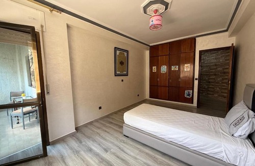Bni Makada Apartment | appartement lumineuse familiale tout à pied