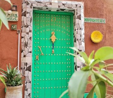 Marrakech House | ATHIKA Hostel