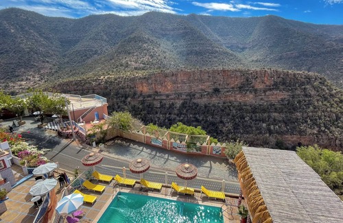 Aqesri Hotel | Auberge les montagnes du paradis