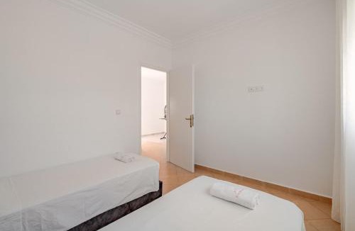 Skhirat Plage Apartment | B26 - Bungalow avec piscine à 200 m de la plage