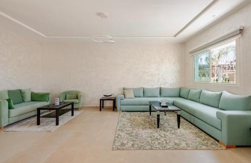 Skhirat Plage Apartment | B26 - Bungalow avec piscine à 200 m de la plage