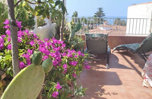 Torrox Costa Apartment | Balcón Pueblo Andaluz Apartment with Sea Views, Wi-Fi and Air Conditioning
