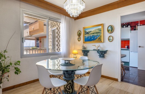El Roc de Sant Gaieta Apartment | Beachfront · Sea Views, Terrace, and Pool