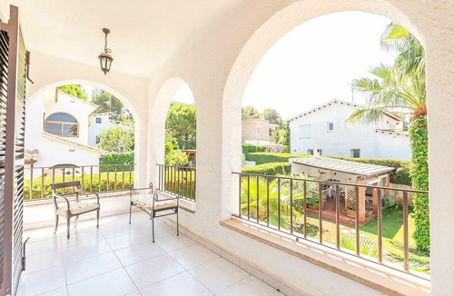 El Roc de Sant Gaieta House | Beautiful private villa for 6 people with WIFI, private pool, TV and terrace
