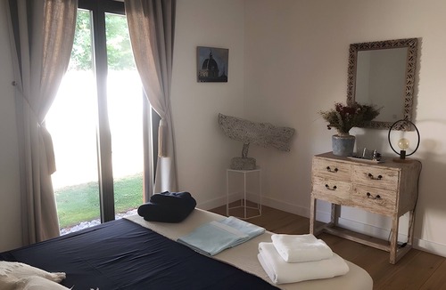 Charlier - Valvert Bed & Breakfast | Bed and Breakfast 'Chambres Contemporaine' with Shared Pool, Shared Terrace and Shared Garden
