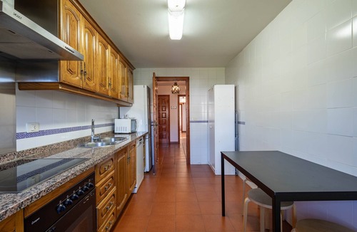 Tui Bed & Breakfast | Bed and Breakfast 'Habitación Doble 3' with Mountain View, Shared Pool and Wi-Fi