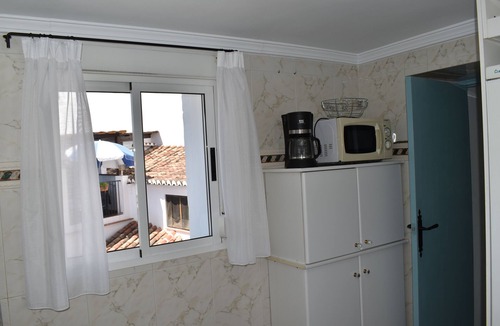 Competa House | Berrincha house in the heart of Cómpeta with beautiful terrace for 4 people