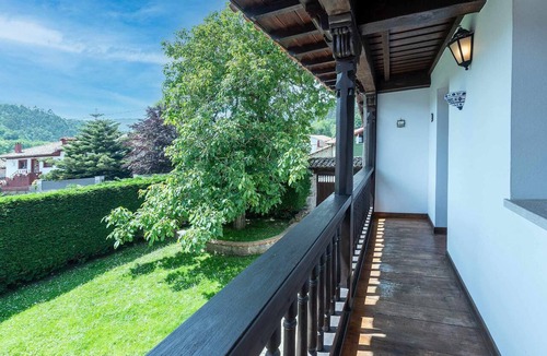 Rales House | Casa Dario Llanes - Garden, Barbecue and Beach Nearby