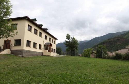 Llesp House | Casa de Colònies Vall de Boí - Verge Blanca