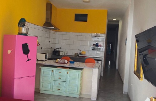 Los Mojones House | Casa 'Lindas Vistas' with Sea View, Private Terrace and Wi-Fi