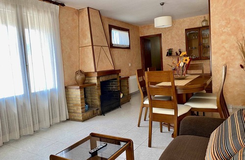 Beceite Apartment | Casa Lola Beceite, terrace, barbecue and chimney