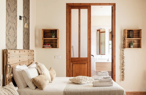 Jalon Bed & Breakfast | Casa Mistela