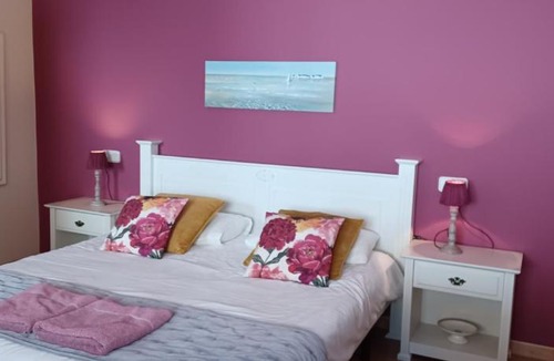 Competa Bed & Breakfast | Casa Roble B&B