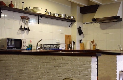 Pilona Hostel | Casa Rural EL Balcón DEL Hórreo Para 6 Personas EN Piloña