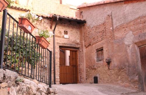Puebla de San Miguel House | Casa Rural Majico