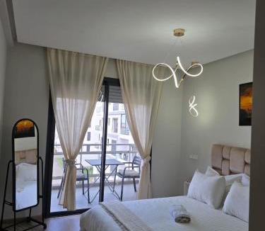 Nouaceur Apartment | Charmant appartement à 10min de L' Aéroport Med V