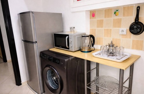 Oulad Azzouz Apartment | Charming 2-Bedroom Apartment with Moroccan Salon near Aquain Tamaris, Casablanca
