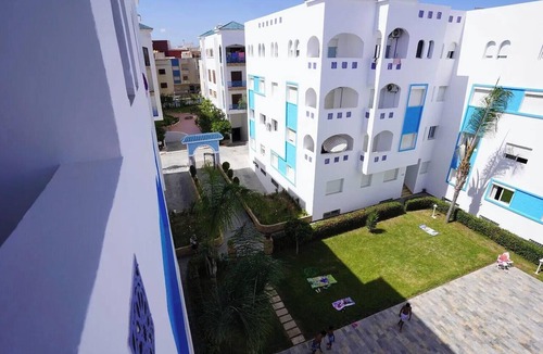 Martil Apartment | Charming 2-Bedroom Apartment with Pool View and Balcony