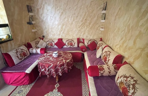 Taddart Apartment | Charming 2-bedroom apartment with fitness room, WiFi in peaceful Anza
