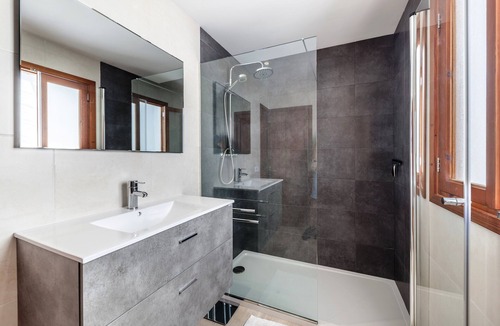Pollensa Hotel | Charming City Center house, 4 people, Patio, Air conditioned, Free Wifi