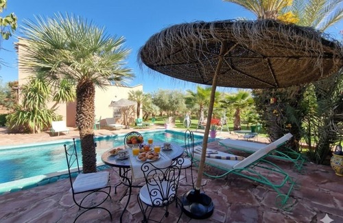 Annakhil Villa | Charming villa-Riad, heated swimming pool 9km from the Medina of Marrakech