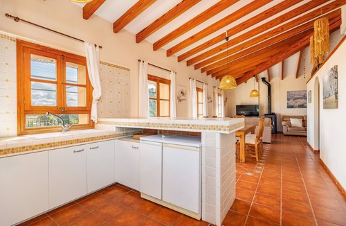 Selva House | Charming Villa with Mountain Views, Wi-Fi & Air Conditioning in Selva
