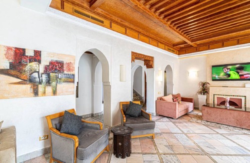 Palmeraie Villa | Charming Villa with Pool & Garden – Perfect for Relaxing Getaways 2