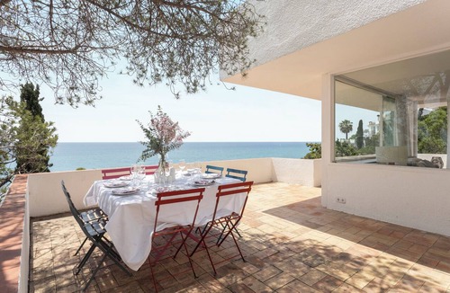 Canet de Mar House | Coderch Casa Rovira, sea view with private swimming pool