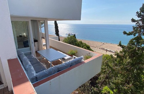 Canet de Mar House | Coderch Casa Rovira, sea view with private swimming pool