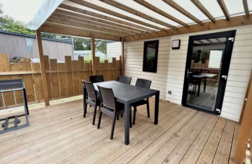 Espelette House | Comfortable mobile home with terrace in Espelette for 5 people