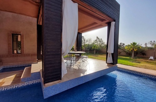 Annakhil Villa | Comfortable villa with large garden and private swimming pool